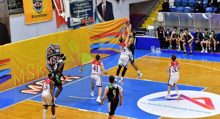 Basketbolda maçlar ertelendi!