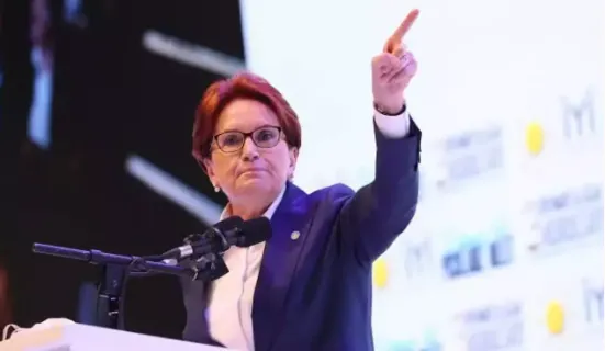 Akşener