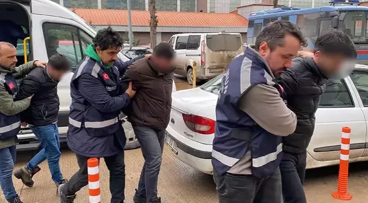 Samsun merkezli 5 ilde suç örgütü operasyonu; 37 gözaltı