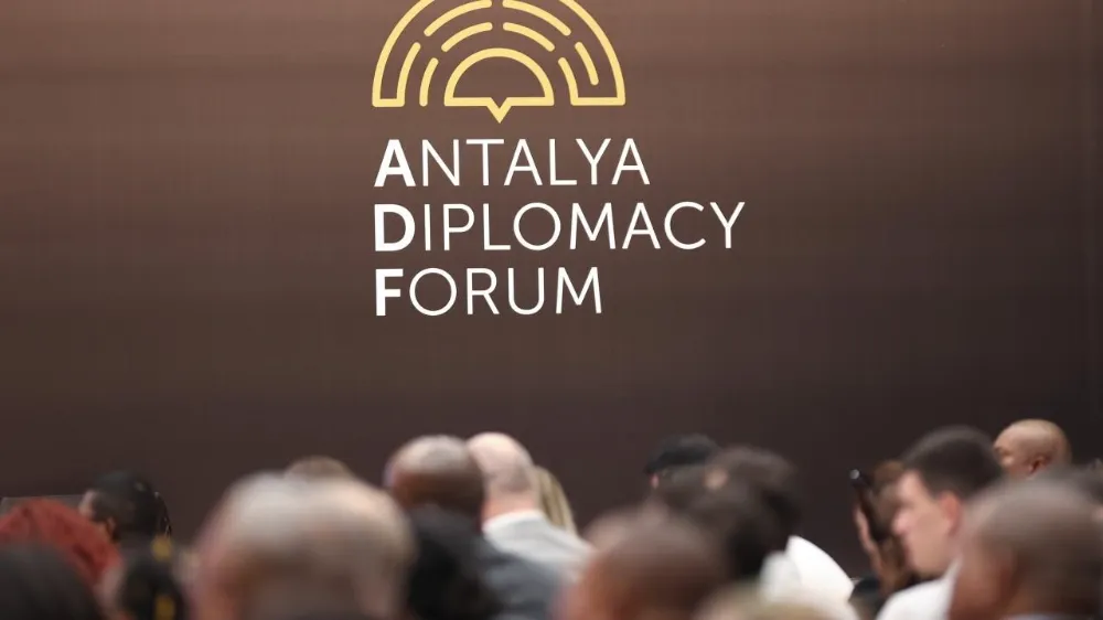 Antalya Diplomasi Forumu’nda Tarihi Anlar! Zirve
