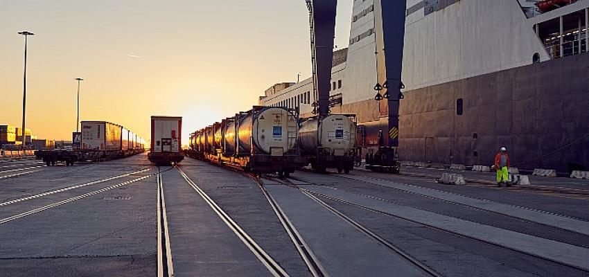 DFDS, verimliligi ve sürdürülebilir müsteri çözümlerinin arzini artirmak için primeRail ile ortaklik kuruyor