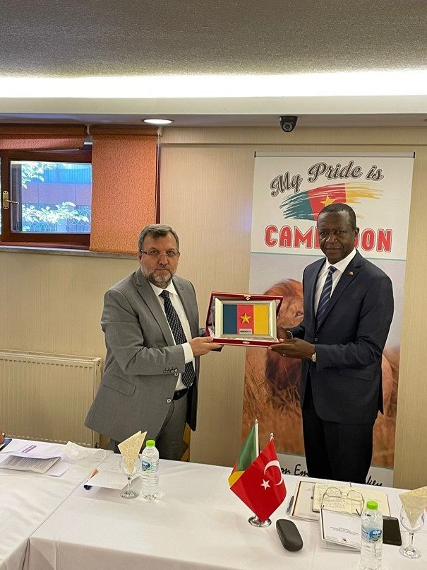 Kamerun Büyükelçisi Tchatchuouwo’dan Türk is adamlarina yatirim daveti