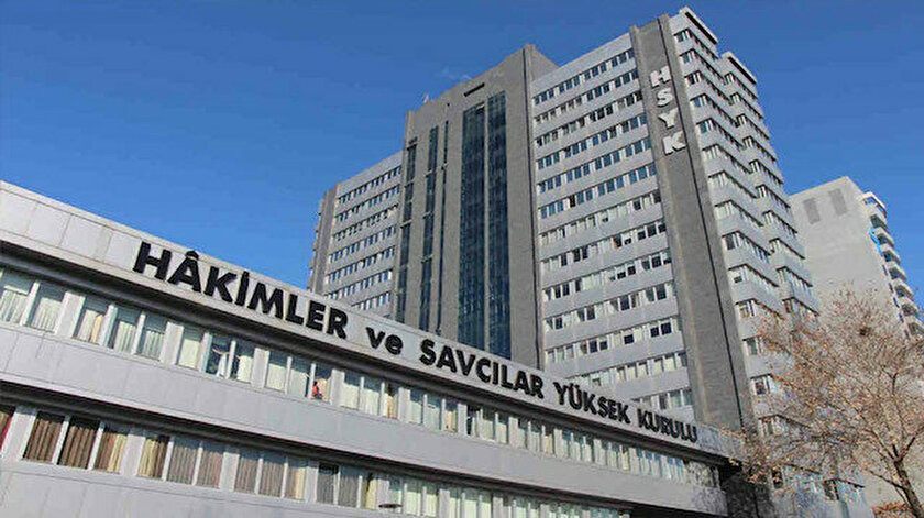 HSK Kararname Yayimladi! Yüzlerce Hakim ve Savcinin Yeri Degisti