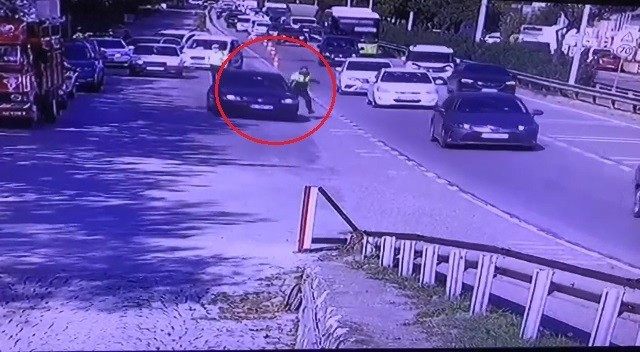 Polisi Sürükleyerek Yaralayan CHP