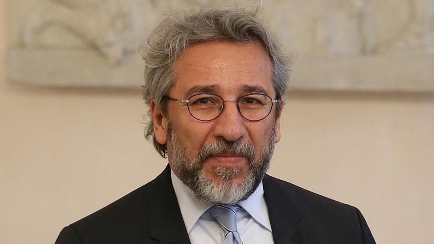 FETÖ firarisi Can Dündar