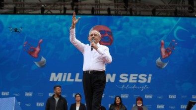 Kiliçdaroglu CHP mitinginde FETÖ ve sabika kayitlari bulunan isimler konusturmus!