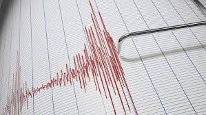 Kozan’da deprem korkuttu